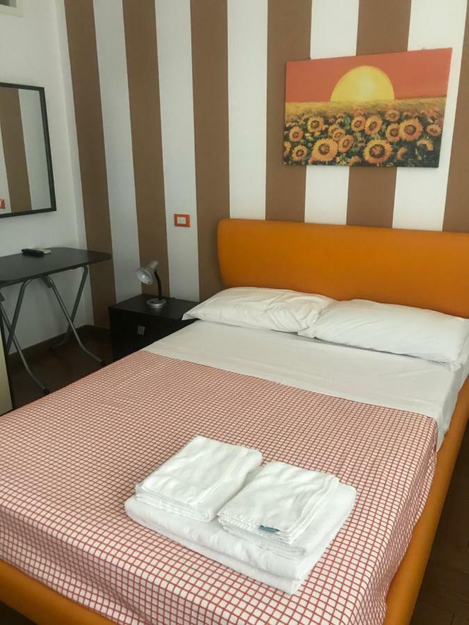 מונדלו B&B Simpaty מראה חיצוני תמונה